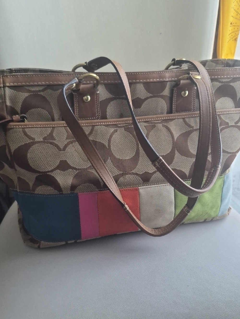 Coach.Brown Signature Tote/baby Bag with Multicolor Patch Accent